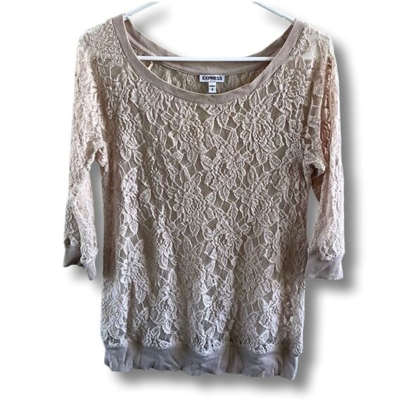 Lacy Top   - Picture 2 of 7